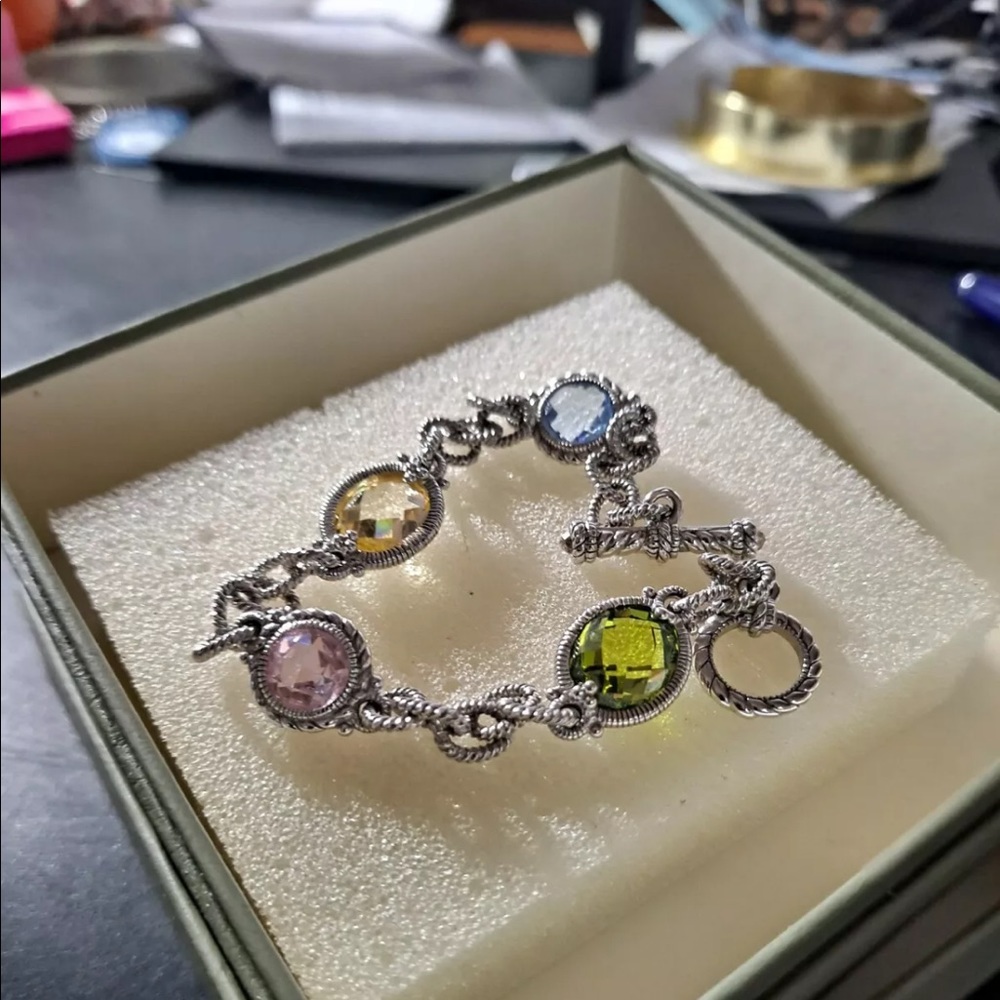 Judith Ripka bracelet 7.5 - Picture 2 of 14
